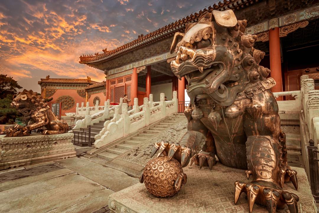 Forbidden_City_Lions.jpg
