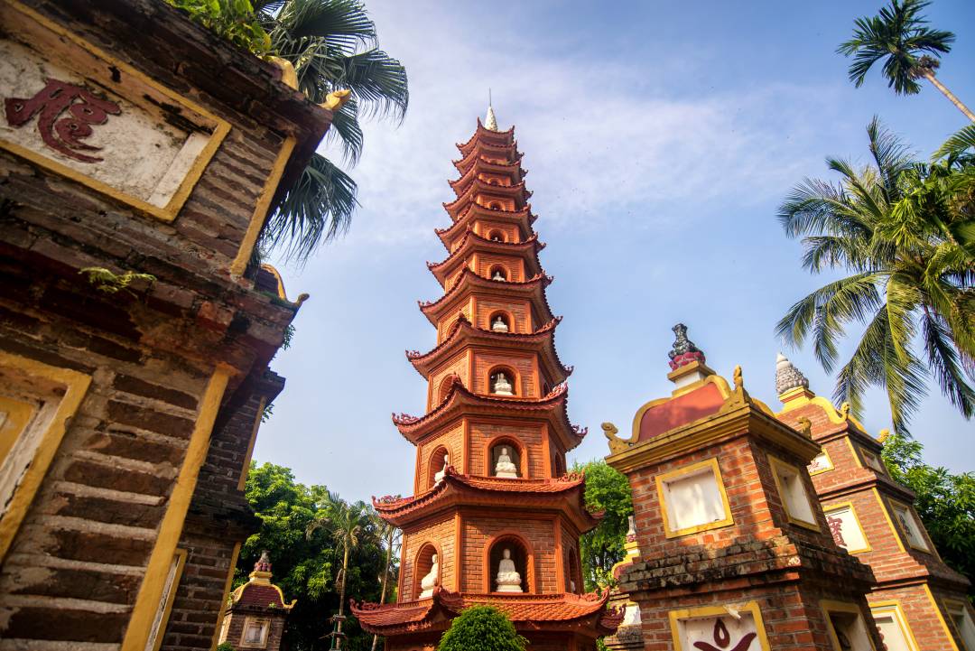 Tran_Quoc_Temple.jpg