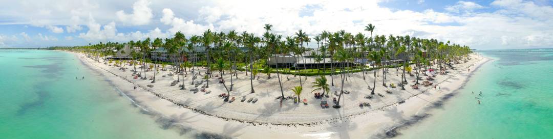 bavaro_beach_panorama.jpg