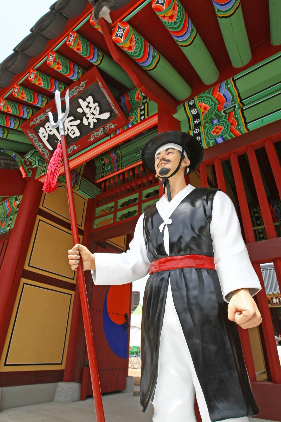 Traditional_Korean_soldier.jpg