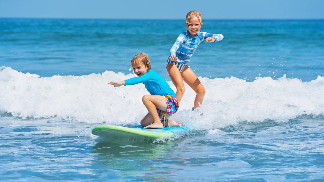 Surfing_Kids.jpg