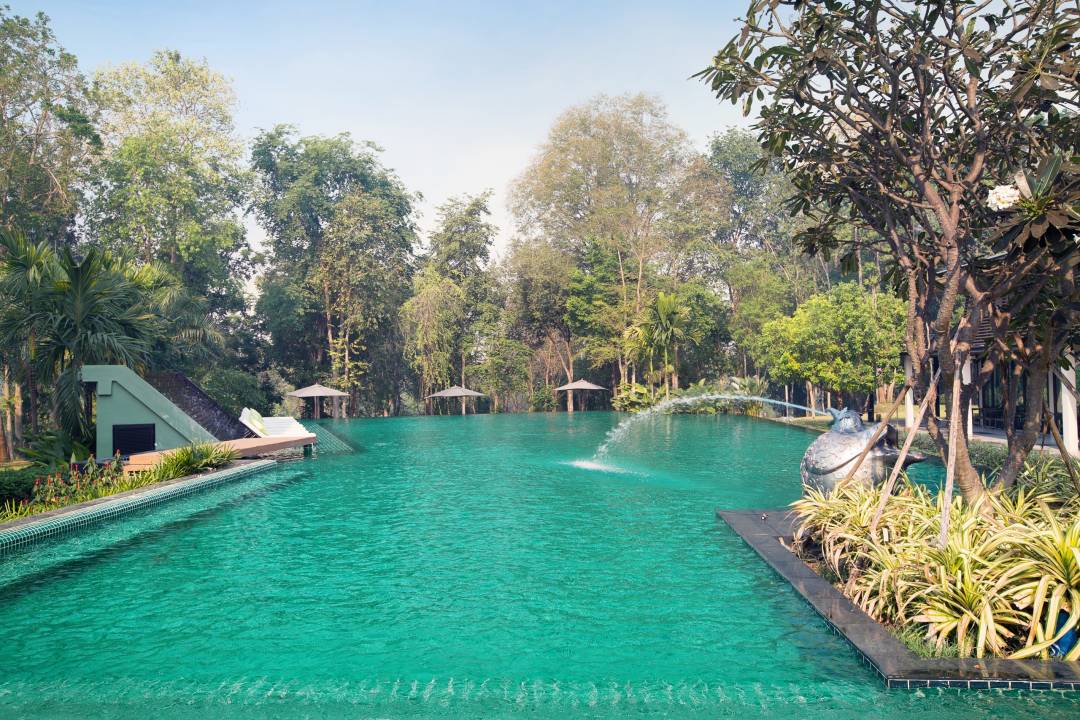 Kanchanaburi_Mida_Resort_Pool.jpg