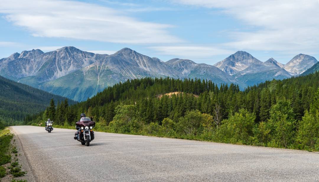 Intro_beeld_motorbike_alaska.jpg