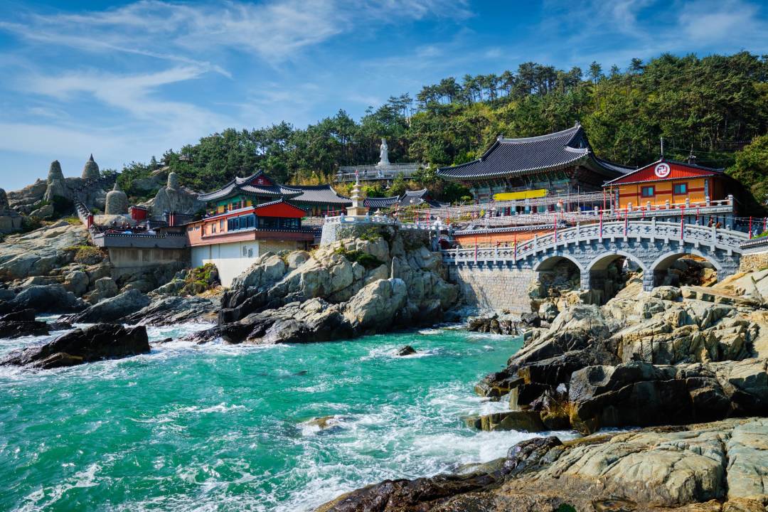 Busan_Haedong_Yonggungsa.jpg