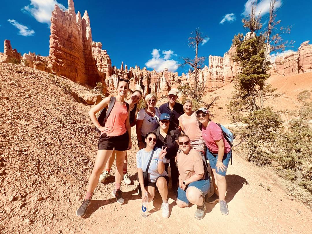 Bryce_Canyon_Hiking_Group_Utah_Famtrip.jpg