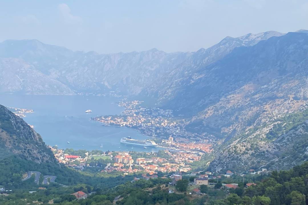 Baai_van_Kotor.jpg