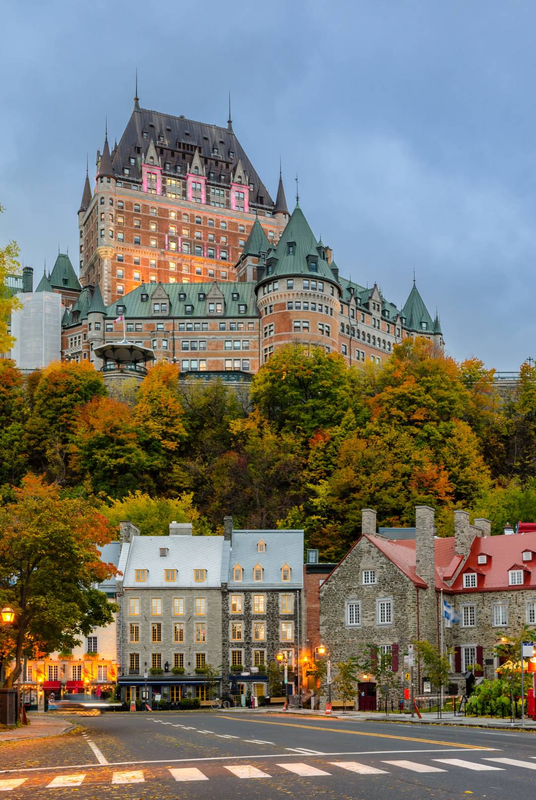Frontenac_Castle_Quebec_Canda.jpg