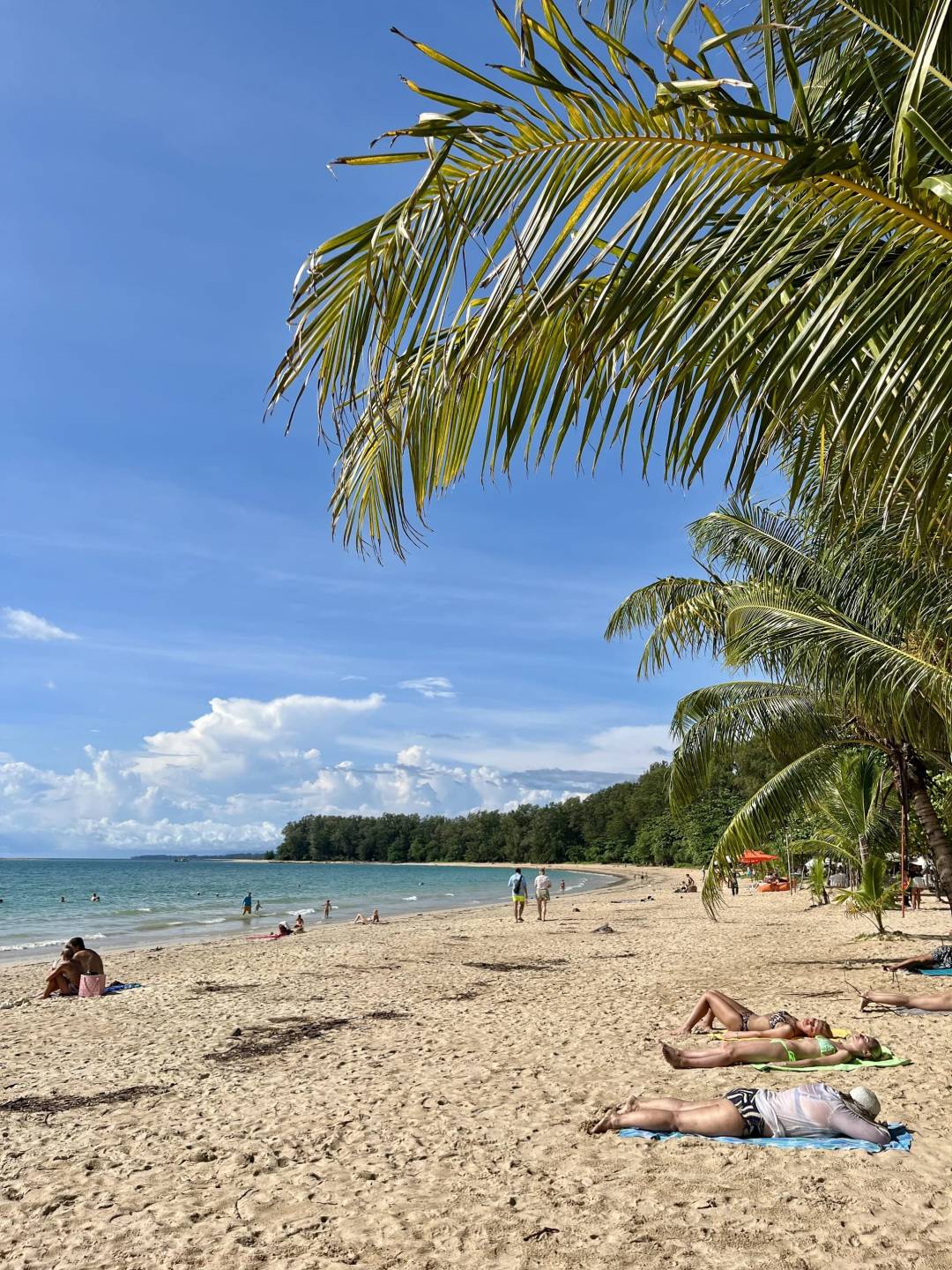 Nai_Yang_Beach_Phuket.jpg