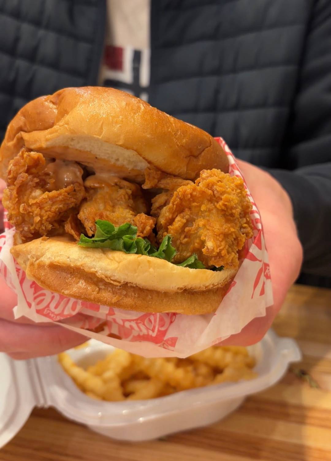 Raising_Canes_Chicken_Times_Square.jpg