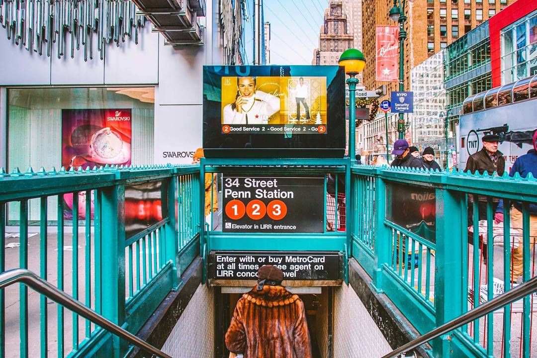 Subway_Entrance_2.jpg