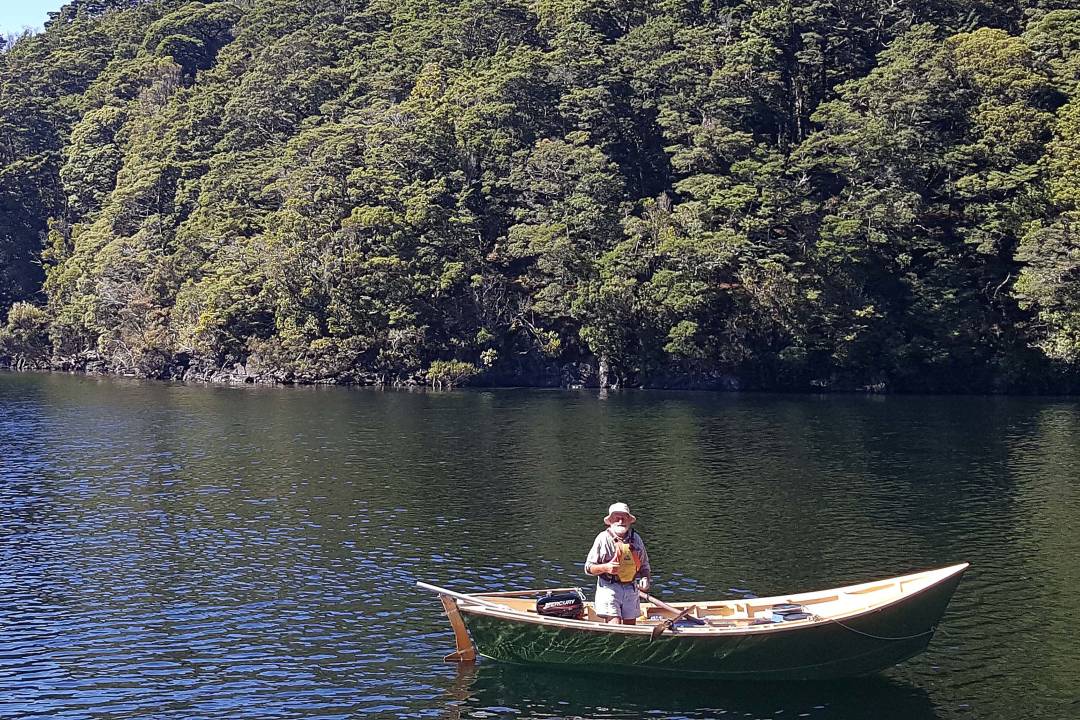 rowboat_on_lake.jpg
