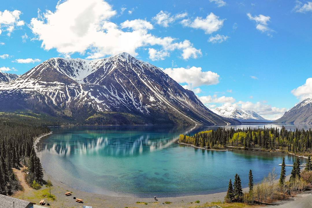 yukon_kathleen_lake_kluane_mountains.jpg