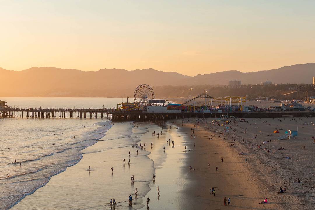 santa_monica_pier_sunset.jpg