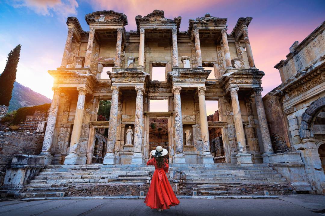 Celsus_Library_in_Efeze.jpg