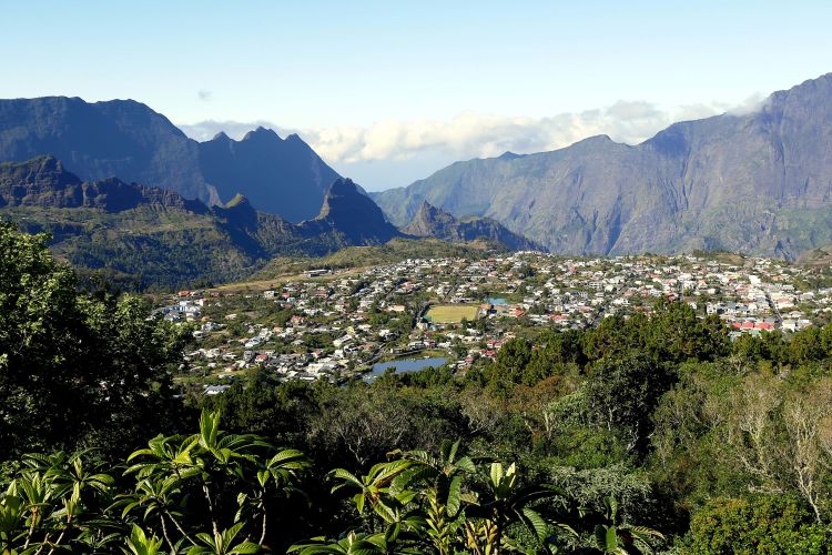 La Réunion, une île qui se vit intensément | Connections.be