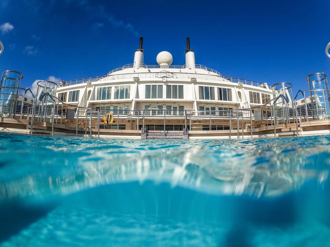 QueenMary-Zwembad.jpg