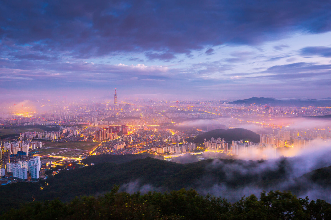 Seoul_Skyline.jpg